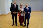 Wspólne zdjęcie drugiej pary z Wójtem