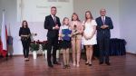 Uroczystość rozdania stypendiów za wyniki w nauce i inne osiągnięcia w roku szkolnym 2024/2025 zdjęcie 8