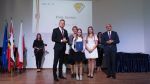 Uroczystość rozdania stypendiów za wyniki w nauce i inne osiągnięcia w roku szkolnym 2024/2025 zdjęcie 30