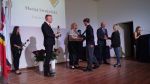 Uroczystość rozdania stypendiów za wyniki w nauce i inne osiągnięcia w roku szkolnym 2024/2025 zdjęcie 88
