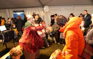 Świąteczne atrakcje w czernikowskim Parku 700-lecia zdjęcie 33