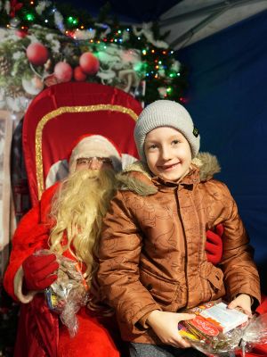 Świąteczne atrakcje w czernikowskim Parku 700-lecia zdjęcie 50