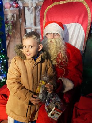 Świąteczne atrakcje w czernikowskim Parku 700-lecia zdjęcie 51