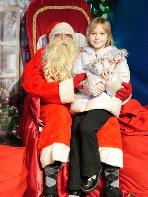 Świąteczne atrakcje w czernikowskim Parku 700-lecia zdjęcie 57