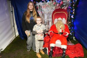 Świąteczne atrakcje w czernikowskim Parku 700-lecia zdjęcie 76