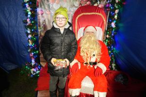 Świąteczne atrakcje w czernikowskim Parku 700-lecia zdjęcie 85