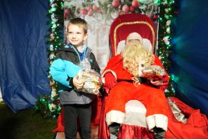 Świąteczne atrakcje w czernikowskim Parku 700-lecia zdjęcie 92