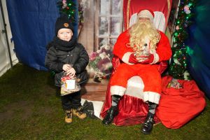 Świąteczne atrakcje w czernikowskim Parku 700-lecia zdjęcie 129