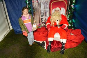 Świąteczne atrakcje w czernikowskim Parku 700-lecia zdjęcie 142