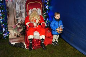 Świąteczne atrakcje w czernikowskim Parku 700-lecia zdjęcie 161