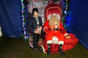 Świąteczne atrakcje w czernikowskim Parku 700-lecia zdjęcie 164