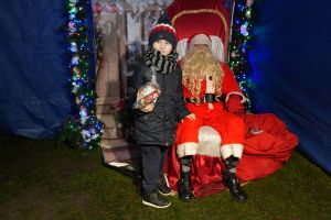 Świąteczne atrakcje w czernikowskim Parku 700-lecia zdjęcie 165