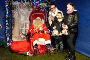 Świąteczne atrakcje w czernikowskim Parku 700-lecia zdjęcie 187