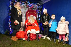 Świąteczne atrakcje w czernikowskim Parku 700-lecia zdjęcie 193