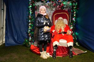 Świąteczne atrakcje w czernikowskim Parku 700-lecia zdjęcie 200