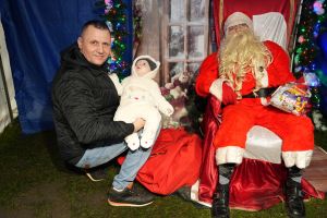 Świąteczne atrakcje w czernikowskim Parku 700-lecia zdjęcie 203