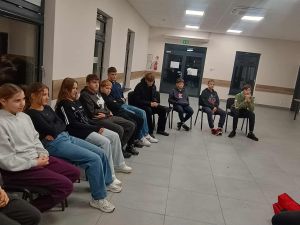 18.11.2025 - Klub Młodzieżowy Młodych odkrywców zdjęcie 4