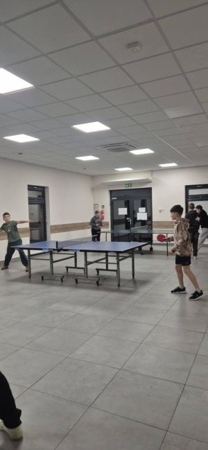 25.11.2025 - Klub Młodzieżowy Młodych odkrywców zdjęcie 1