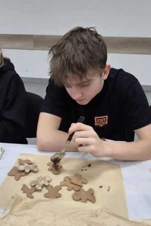 16.12.2025 - Klub Młodzieżowy Młodych odkrywców zdjęcie 6