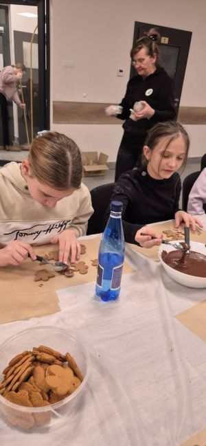 16.12.2025 - Klub Młodzieżowy Młodych odkrywców zdjęcie 9