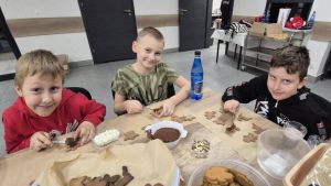 16.12.2025 - Klub Młodzieżowy Młodych odkrywców zdjęcie 13