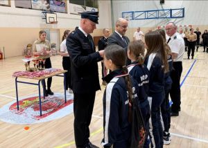 IV Gminne Halowe Zawody Młodzieżowych Drużyn Pożarniczych w Czernikowie zdjęcie 10