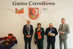 Uroczystość wręczenia „Medali za Długoletnie Pożycie Małżeńskie” zdjęcie 14