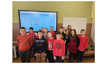 Szkolne inicjatywy i sukcesy – SP Makowiska