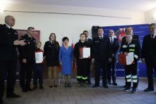 Wręczenie promes dla Młodzieżowych Drużyn Pożarniczych z jednostek OSP z terenu gminy Czernikowo
