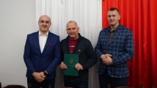 Uroczyste podpisanie umów z klubami sportowymi