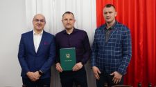 Uroczyste podpisanie umów z klubami sportowymi