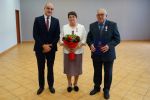 Wspólne zdjęcie czwartej pary z Wójtem