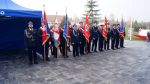 Poczty sztandarowe OSP przed Pomnikiem Niepodległości w Parku 700-lecia