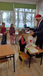Mikołaja w postaci Wójta Gminy Czernikowo z Uczniami zdjęcie 6
