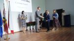 Uroczystość rozdania stypendiów za wyniki w nauce i inne osiągnięcia zdjęcie 16