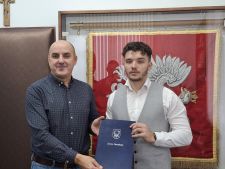Zabytkowa szkoła w Osówce w nowej odsłonie - Podpisanie Umowy odnowienie zdjęcie 2