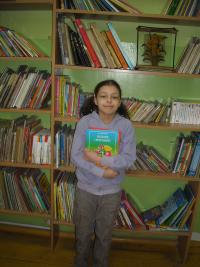 Najlepszy Czytelnik Nikola Bojarska z kl. III w roku szkolnym 2011/2012