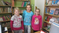 najlepszy czytelnik Oliwia Romanowska z kl.III w roku szkolnym 2014/2015